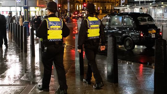 14 milionów funtów na poprawę wizerunku londyńskiej policji