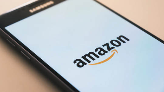 Amazon wchodzi do UK z szybkimi dostawami żywności  