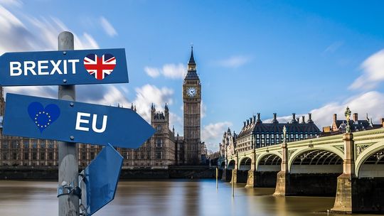Brexit: PKB UK skurczy się nawet o 5%