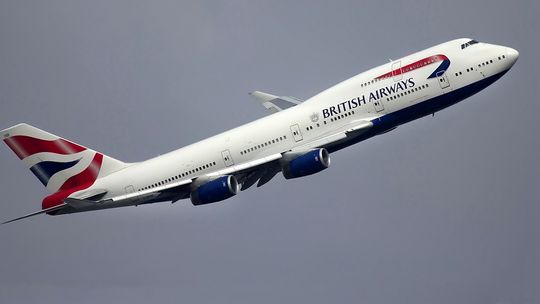 British Airways odwołuje setki lotów 