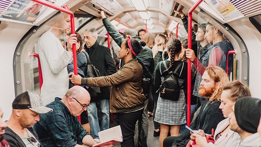 Ceny biletów w londyńskiej komunikacji miejskiej podrożeją. Kiedy i o ile?