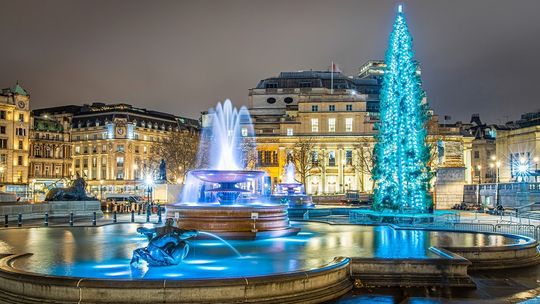 Ceremonia włączenia światełek na choince na Trafalgar Square