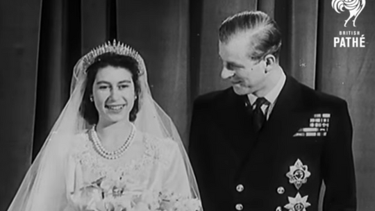 Elżbieta II i Książę Filip świętują 73 rocznicą ślubu