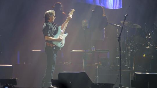 Eric Clapton złamał obietnicę, że nie zagra koncertu tylko dla zaszczepionych