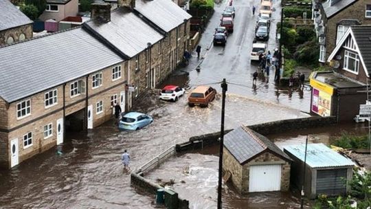 Gigantyczne powodzie w East Midlands
