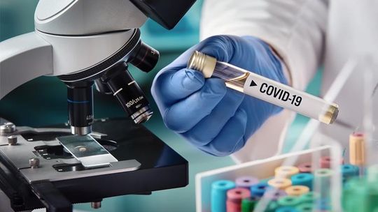 Indyjski wariant koronawirusa odpowiada za 91 proc. nowych zakażeń