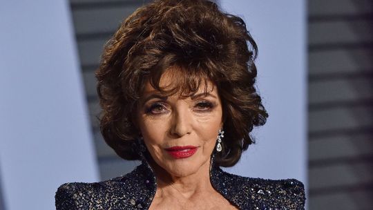 Joan Collins skarży się na londyńskich rowerzystów