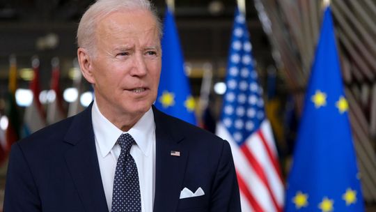 Joe Biden przyleciał do Londynu na pogrzeb Królowej