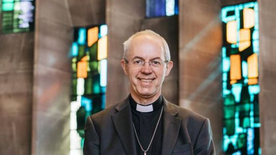 Justin Welby – arcybiskup Canterbury zapłacił mandat za zbyt szybką jazdę samochodem