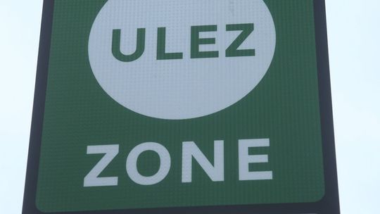 Kolejne samorządy skarżą decyzję odnośnie powstania strefy ULEZ