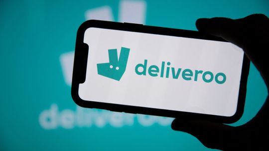 Kurierzy firmy Deliveroo nie mogą być reprezentowani przez związki zawodowe