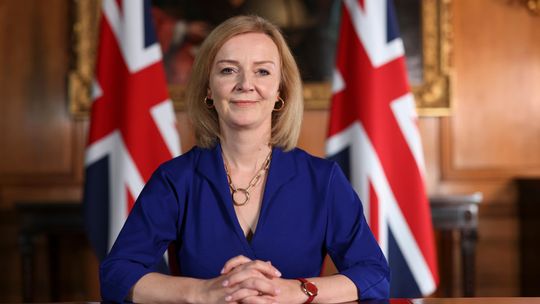 Liz Truss wygrywa wybory na przewodniczącego Konserwatystów i premiera UK