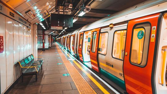 Londyn: TfL odradza korzystanie z transportu zbiorowego w poniedziałek i wtorek
