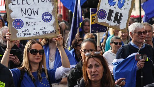 Londyn: Tysiące demonstrantów domagało się ponownego referendum ws. Brexitu