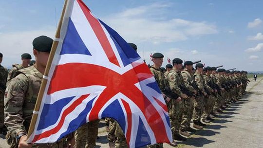 Nastolatki – nowa siła brytyjskiej armii