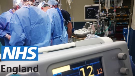 Niewykwalifikowany personel obsługuje pacjentów NHS