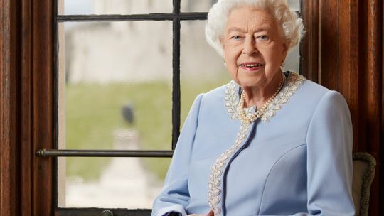 Nowy portret Królowej z okazji jubileuszu