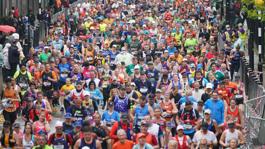 Pół miliona biegaczy weźmie udział w londyńskim maratonie