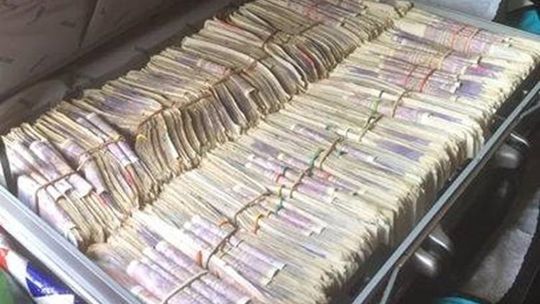 Policja przejęła ponad 200 tys. funtów należących do gagów narkotykowych