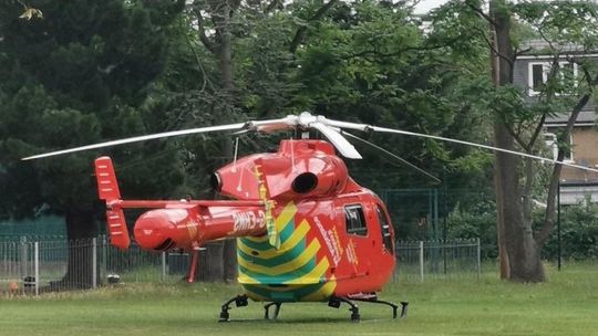 Poważny wypadek w Ealing, wezwano helikopter ratunkowy