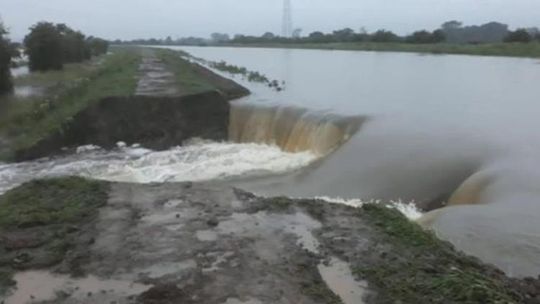 Powódź: trwa walka z żywiołem, RAF wkracza do akcji