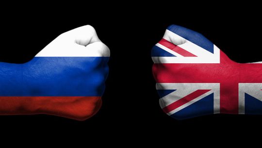 Rosja grozi UK bronią nuklearną