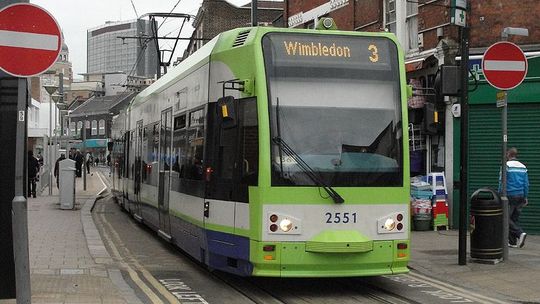 Ruch na liniach tramwajowych jest poważnie zakłócony