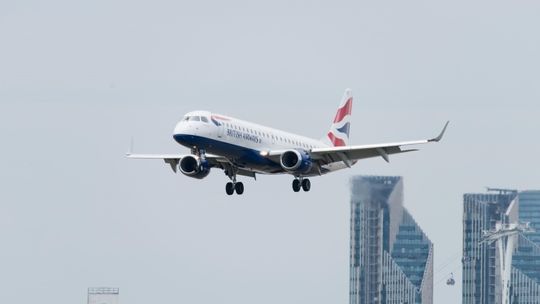 Rząd nakazuje British Airways rozwiązać spór z pilotami