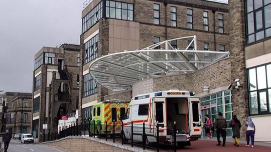 Strajk personelu szpitala w Bradford czyli „nie” dla cichej prywatyzacji 