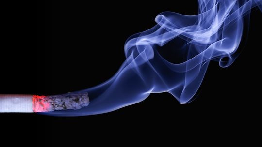 Wielka Brytania zdelegalizuje sprzedaż papierosów