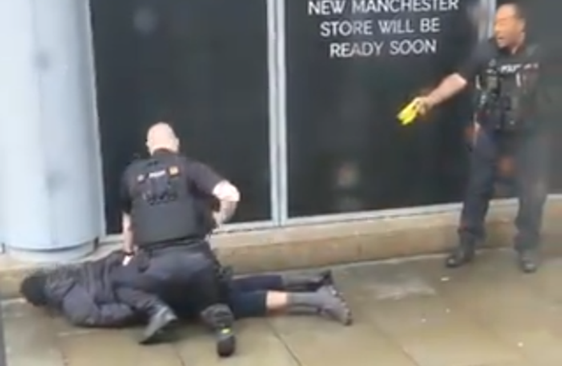 5 osób rannych po ataku nożownika w Manchesterze