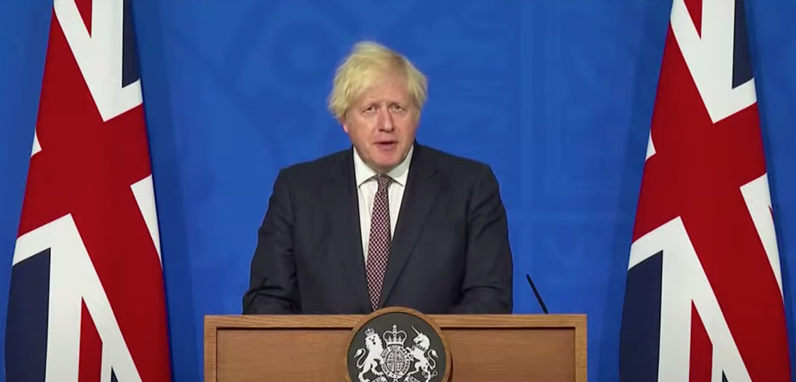 Boris Johnson ogłosił rządowy plan dotyczący zakończenia lockdownu w Anglii