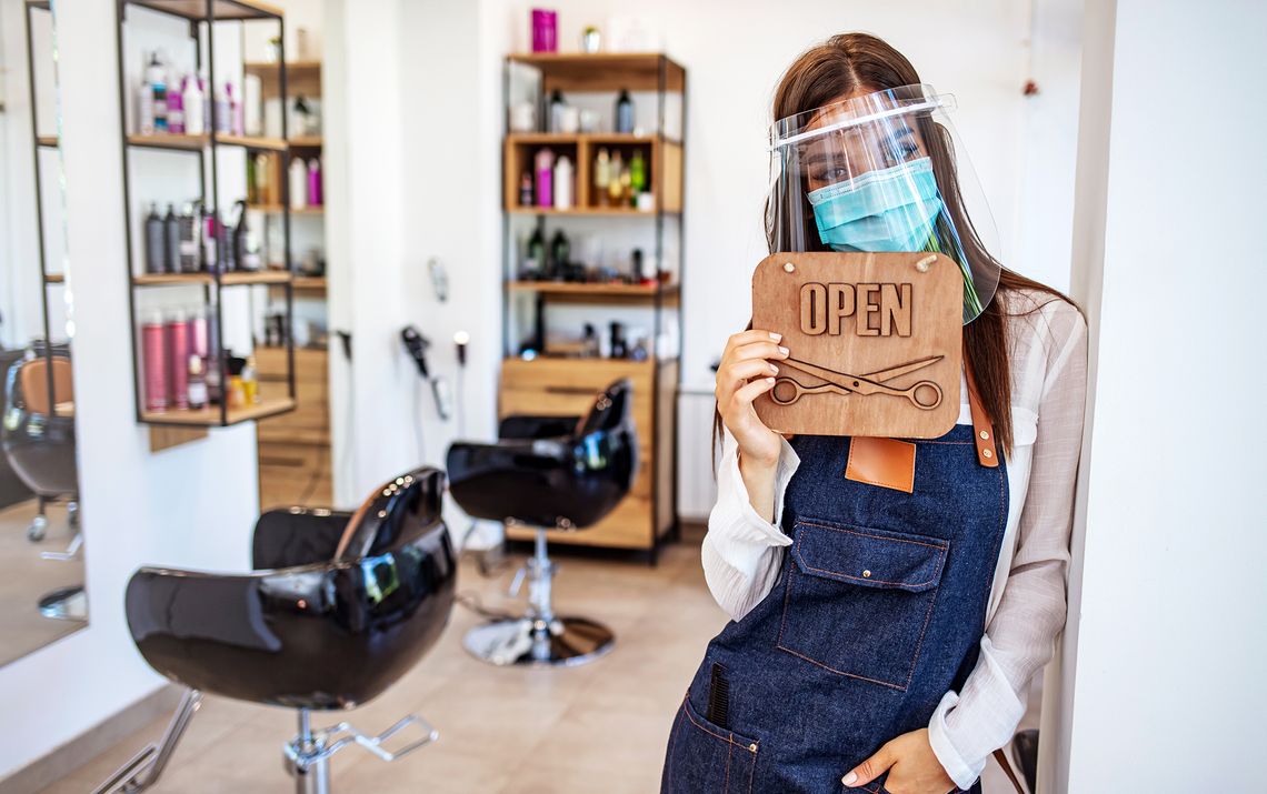 Kiedy zostaną otwarte salony fryzjerskie w Wielkiej Brytanii?