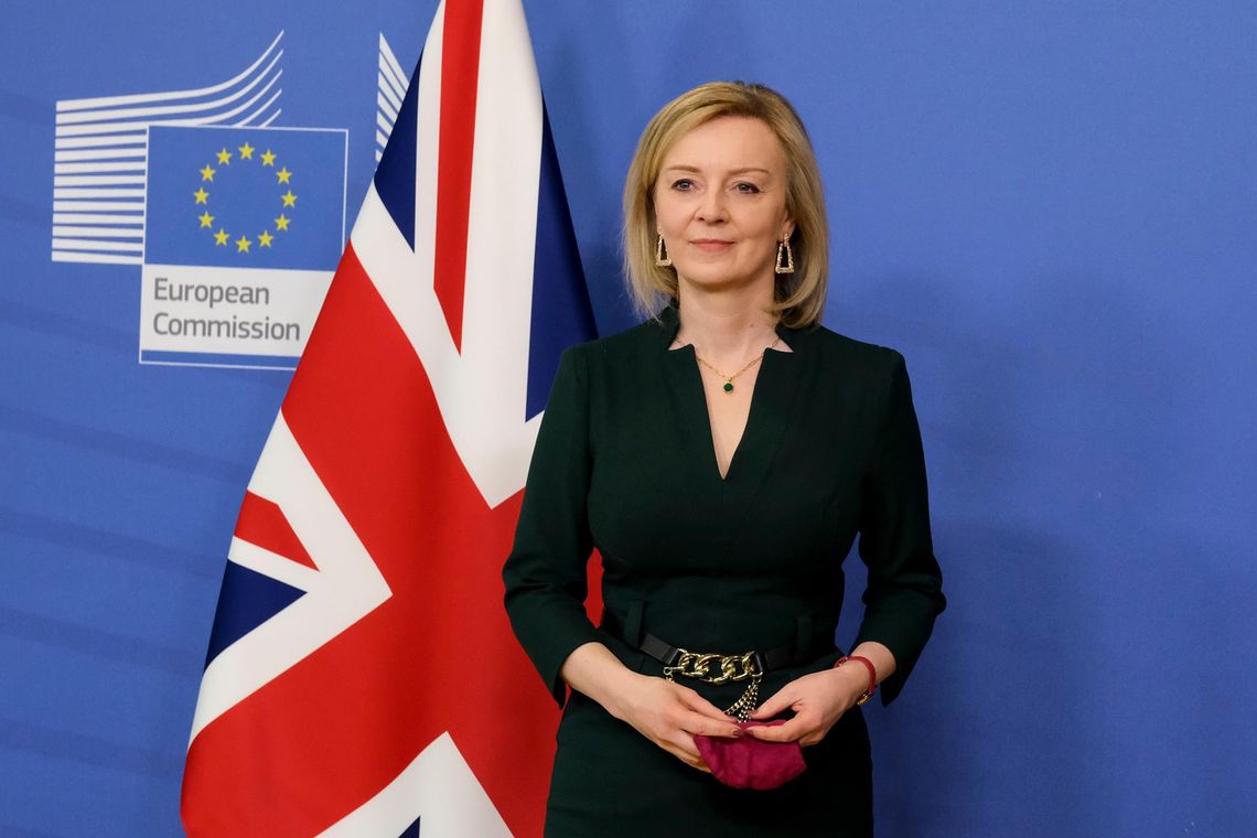 Liz Truss ma 12 godzin aby ocalić stanowisko?!