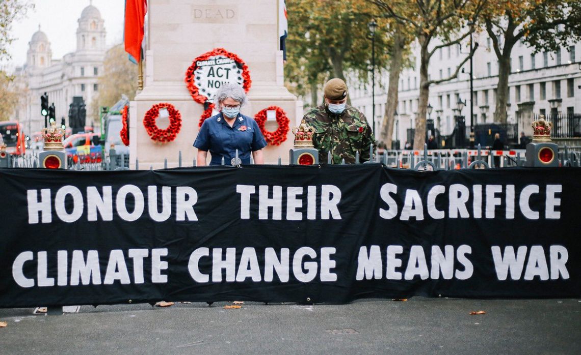 Londyn: Aktywiści protestowali przy Cenotaph w Dniu Pamięci