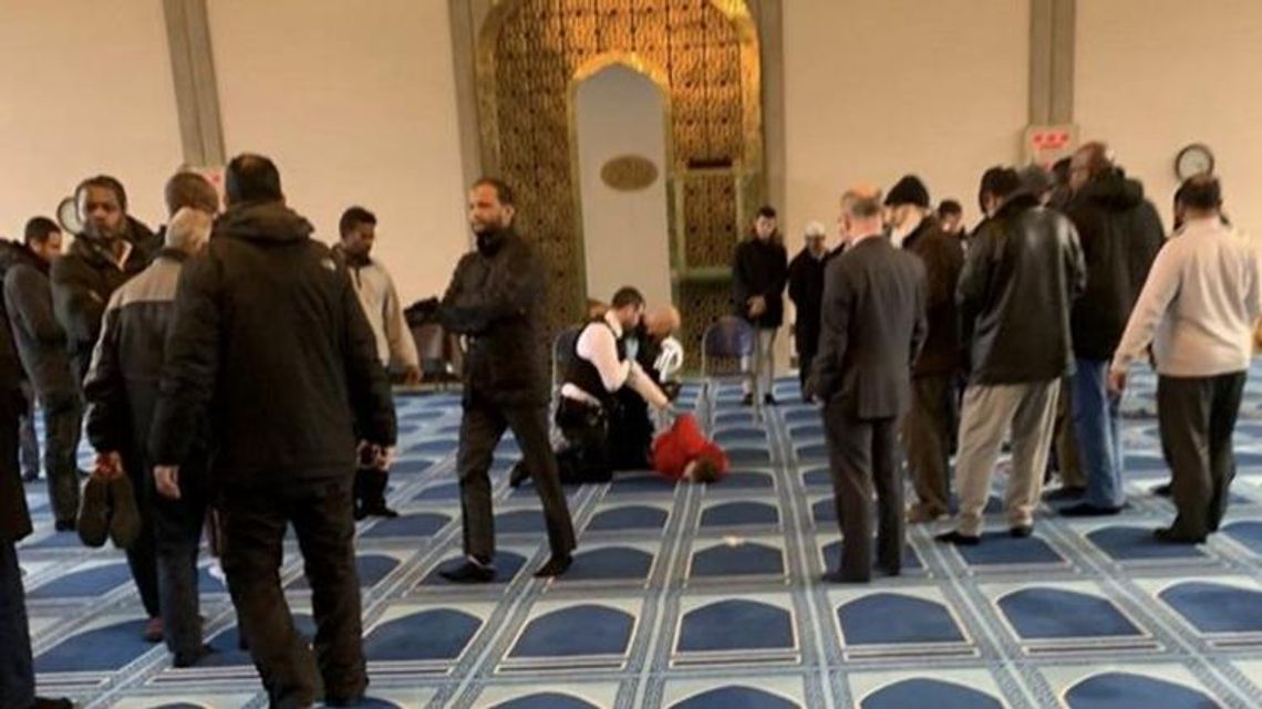Londyn: Atak w meczecie