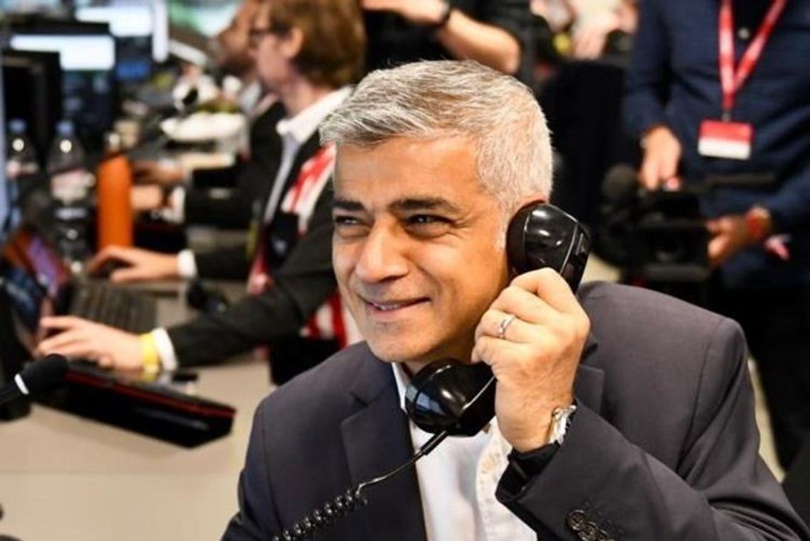 Londyn: Burmistrz rozdaje pieniądze według swojego uznania?