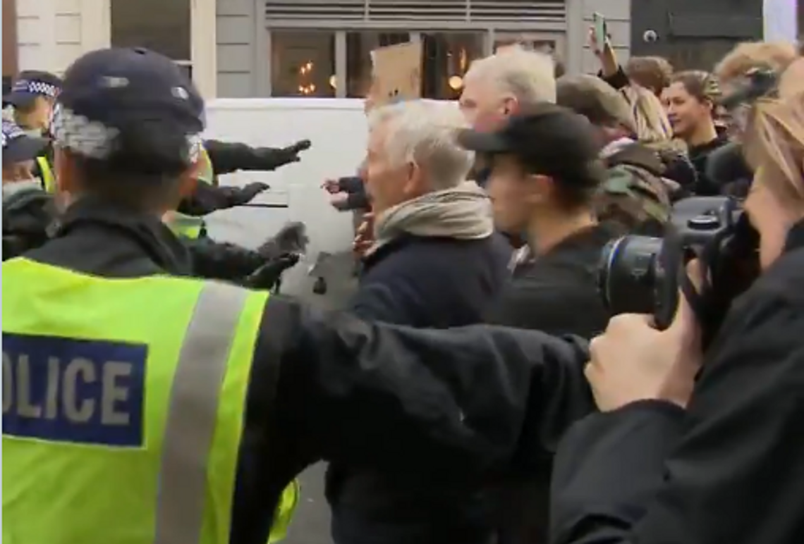 Londyn: Protest przeciwko blokadom, aresztowano ponad 60 osób