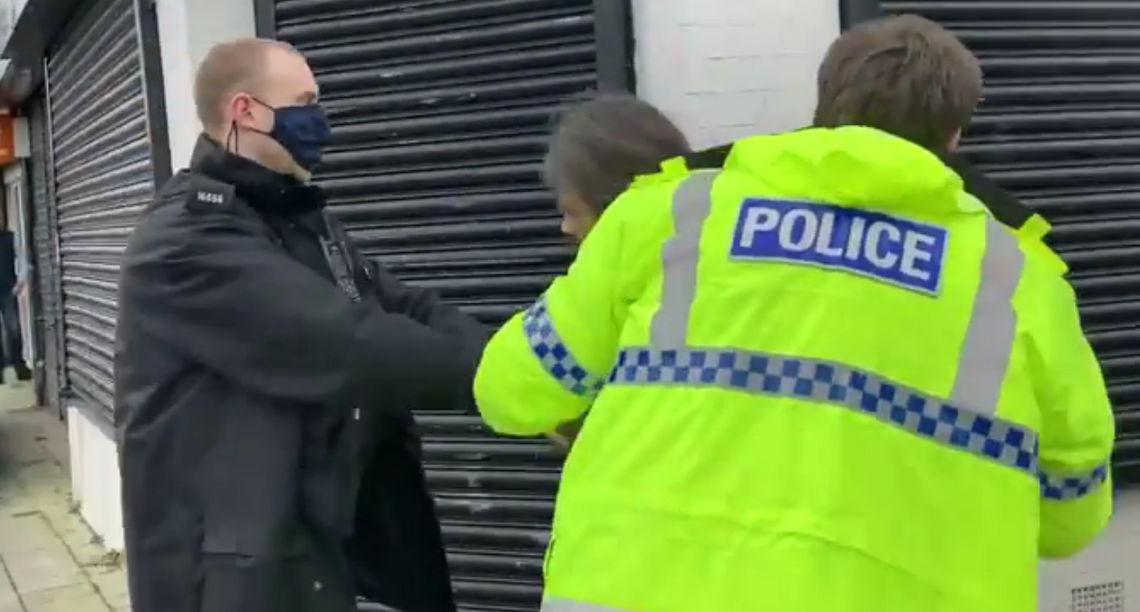 Manchester: Aresztowano Polaka, który wbrew zakazom otworzył restaurację