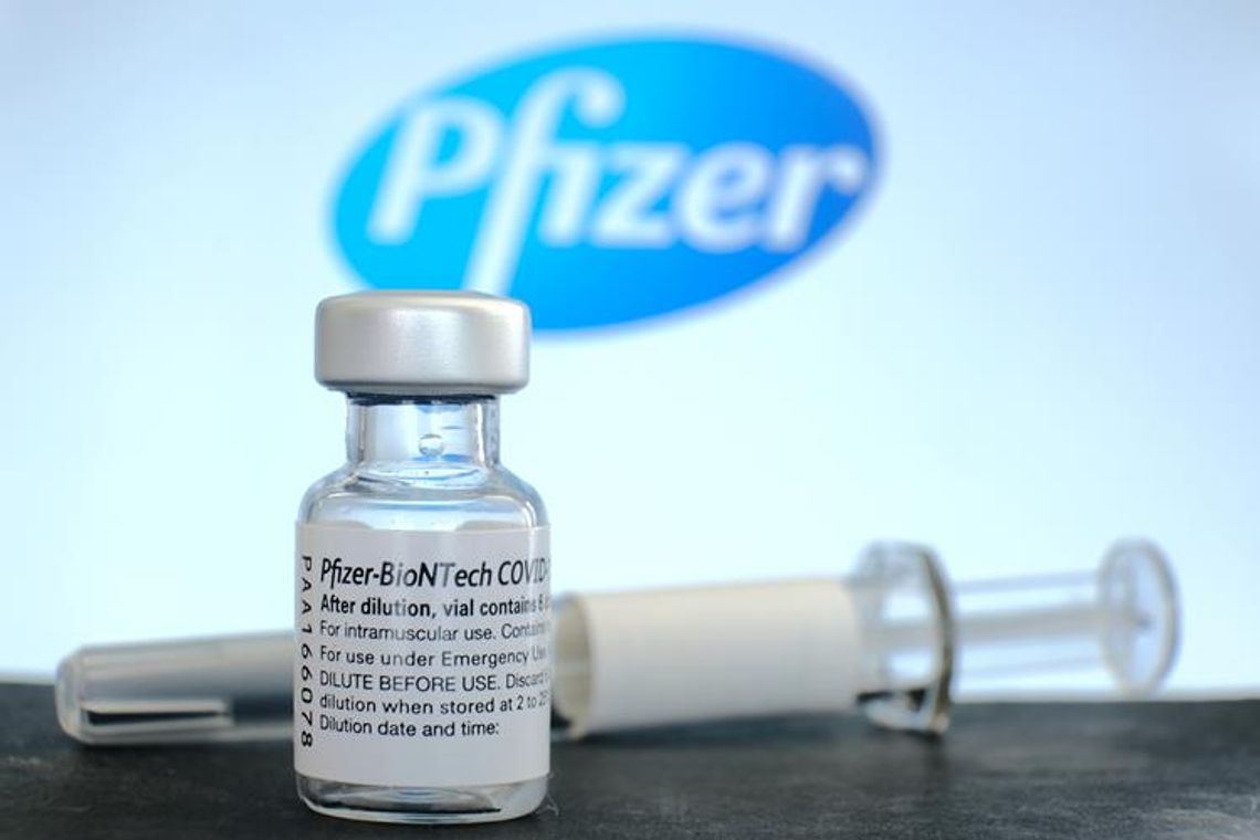 Pfizer: jeśli zajdzie potrzeba, opracujemy szczepionkę dedykowaną nowemu wariantowi w ok. 100 dni