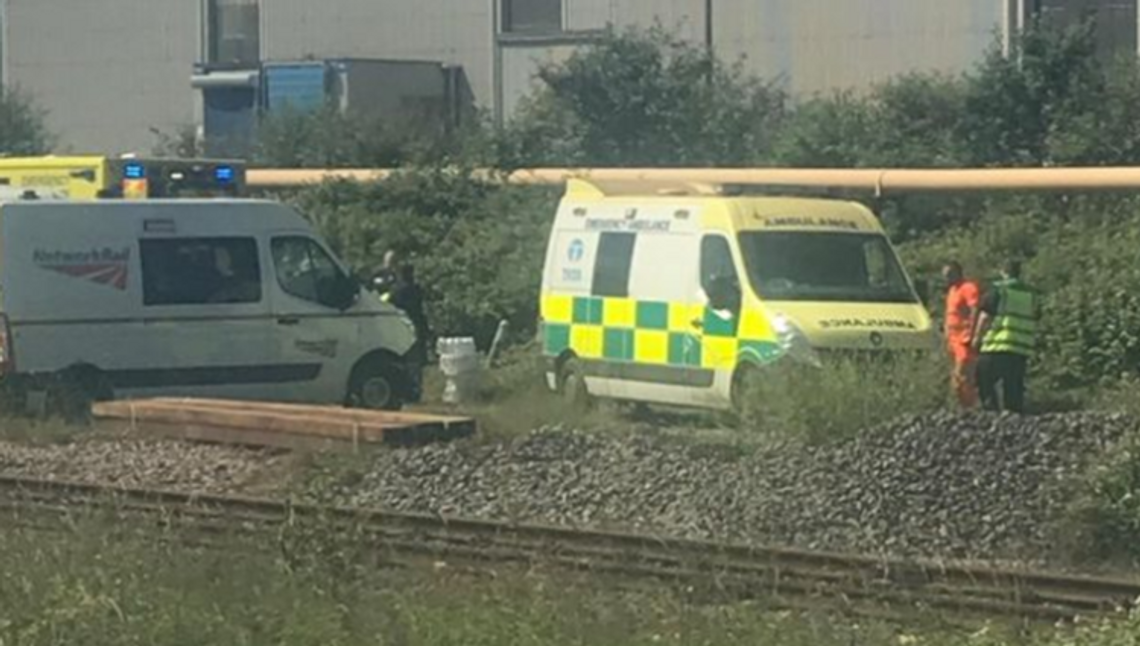 Pociąg uderzył w 2 pracowników kolei, obaj nie żyją