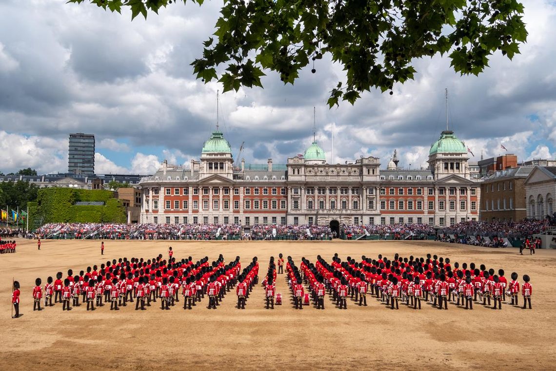 Podczas prób do Trooping the Color zawaliły się 2trybuny, ucierpiało 7 osób