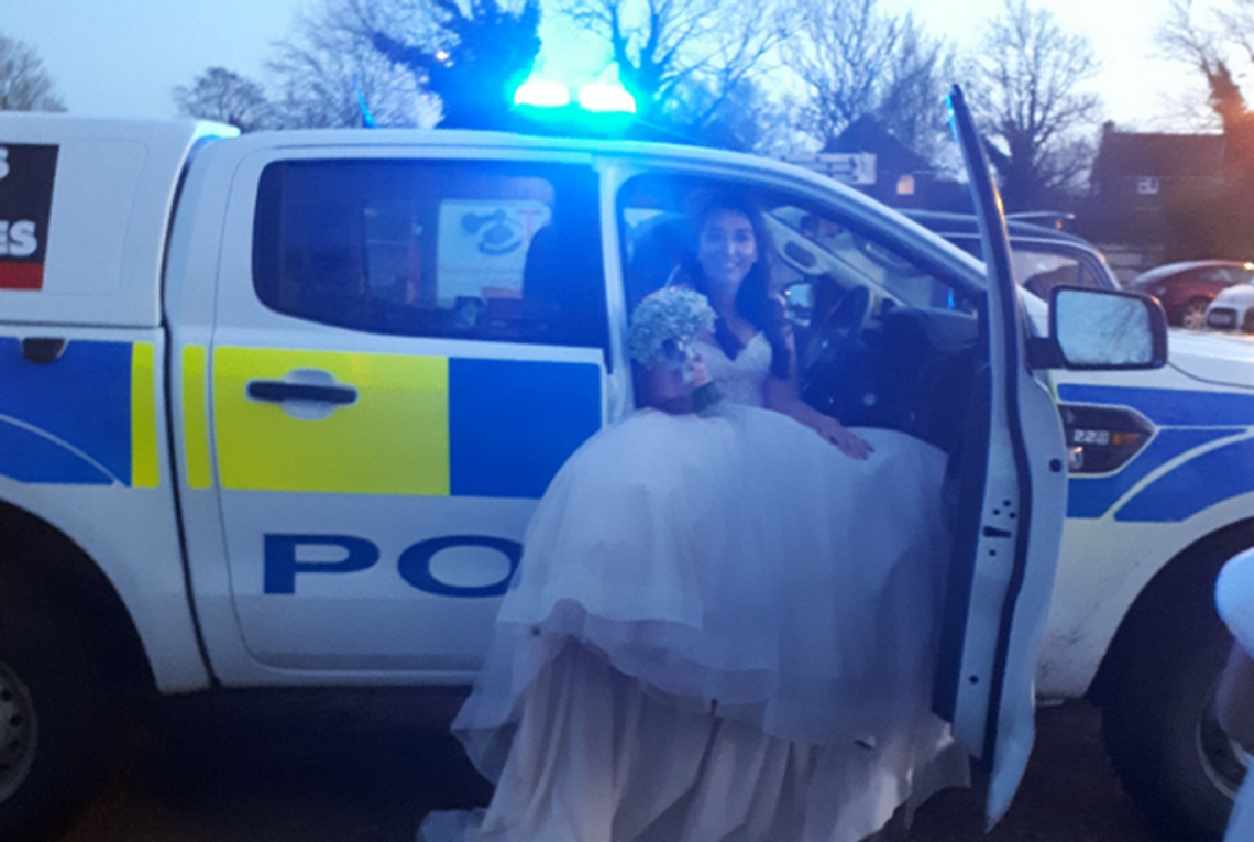Policjanci uratowali ślub