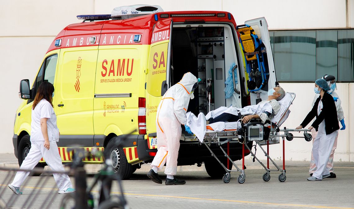 Ponad 500 osób trafiło do szpitala z koronawirusem pomimo zaszczepienia