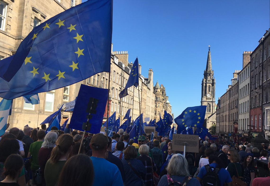 Protestujący w Szkocji domagają się pozostania w Unii