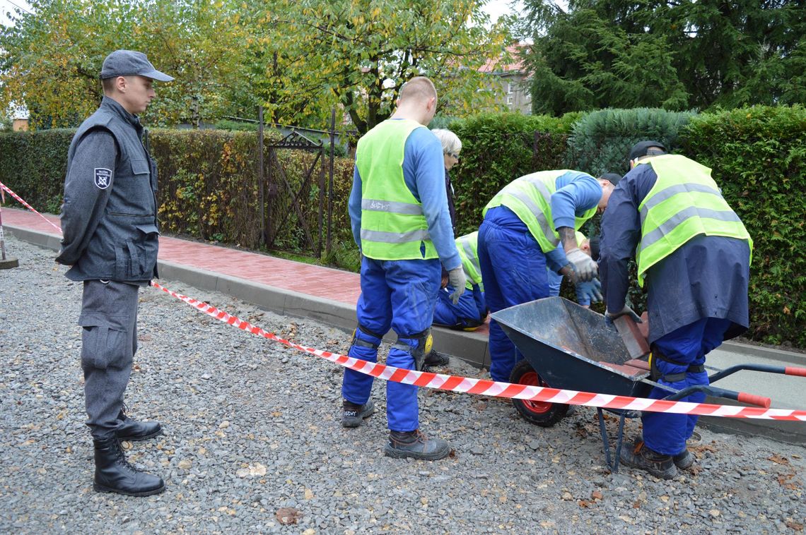 Roboty publiczne zamiast więzienia?