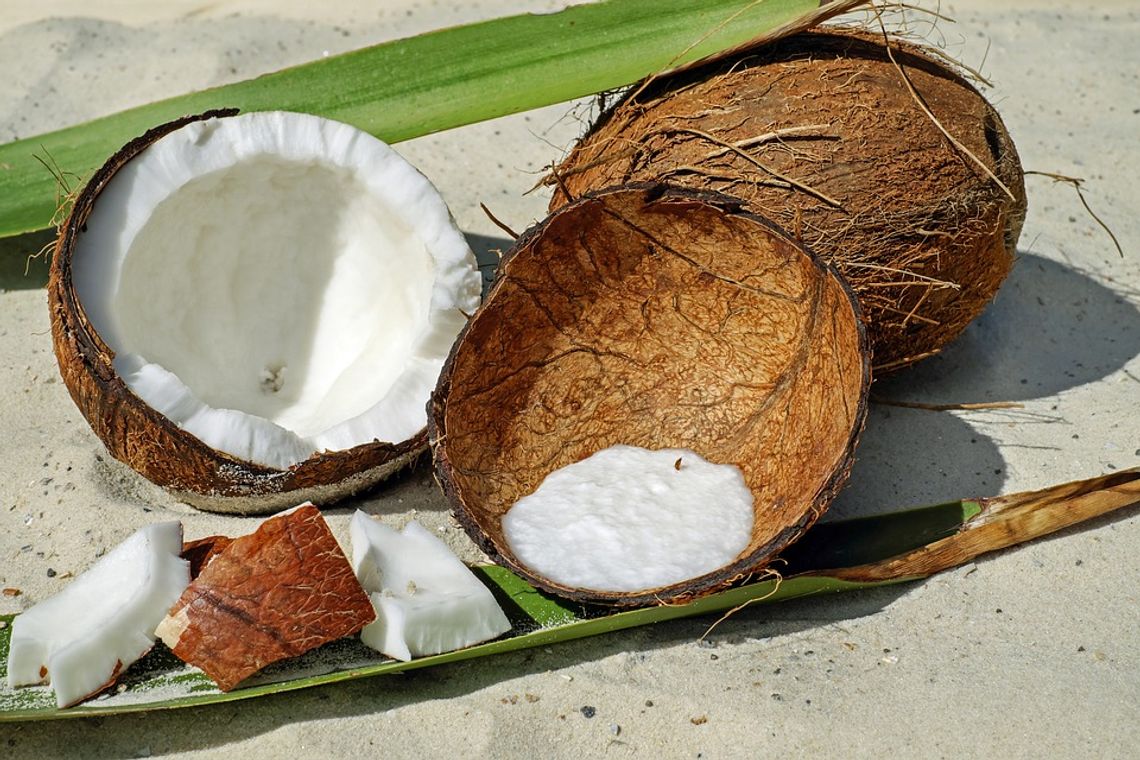 Supermarkety rezygnują z produktów kokosowych, powód?