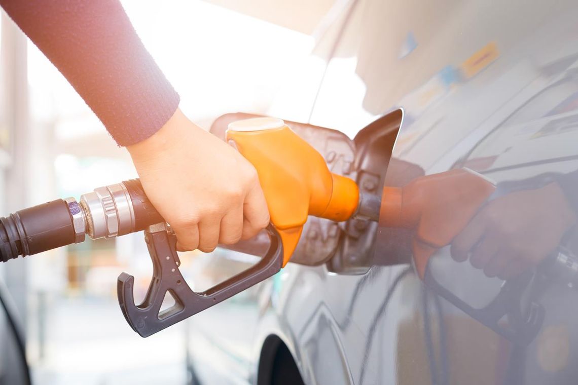 UK: Odnotowano największy dobowy skok ceny benzyny od 17 lat!