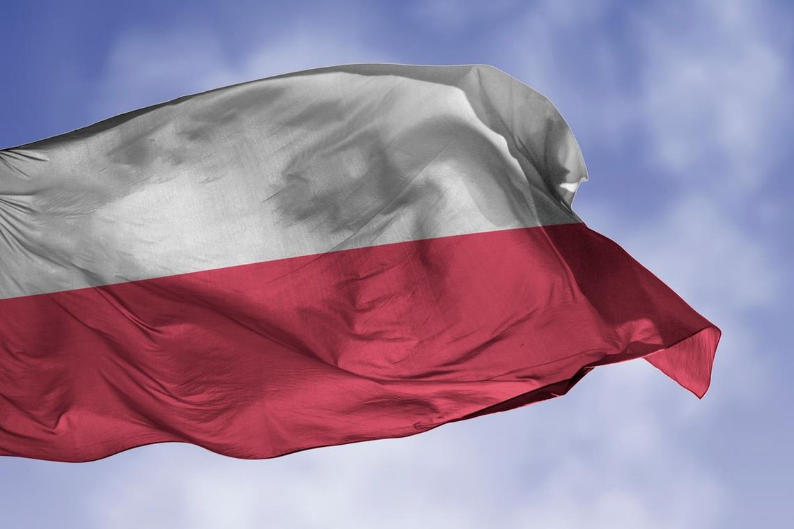 Wywieś flagę państwową w dniu jej święta