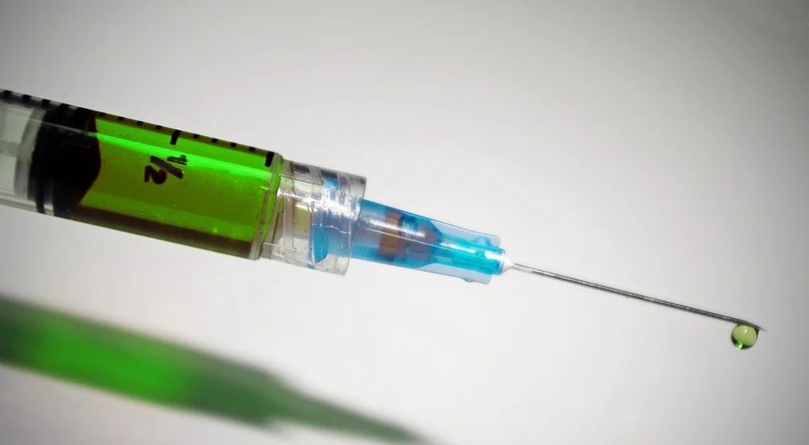 Zebrano 9 mld dolarów na poczet przyszłych szczepionek przeciwko Covid-19
